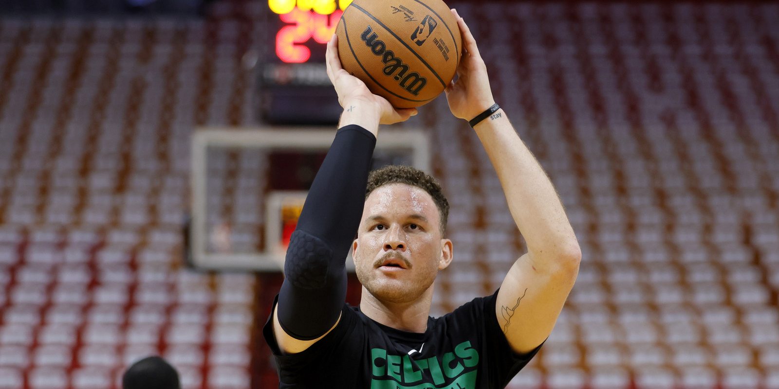 Six-time All-Star considering retirement despite Celtics' interest in a reunion